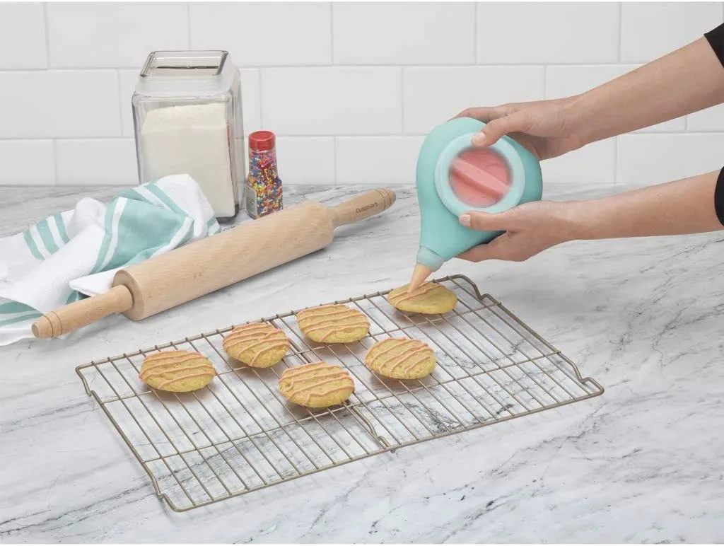 Cuisinart® Easy Icing™ 7-Piece Dessert Decorator Set