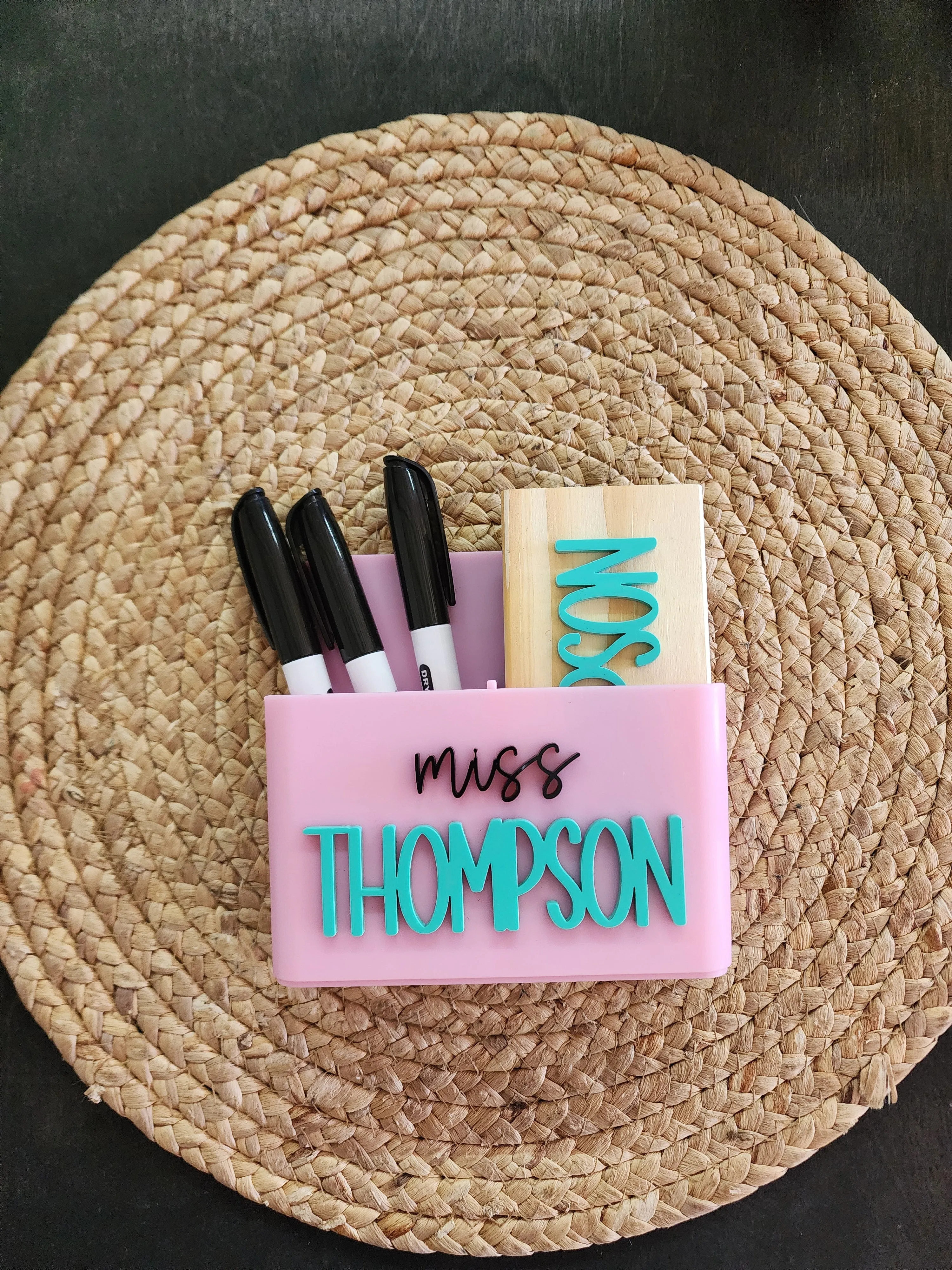 DRY ERASE ORGANIZER