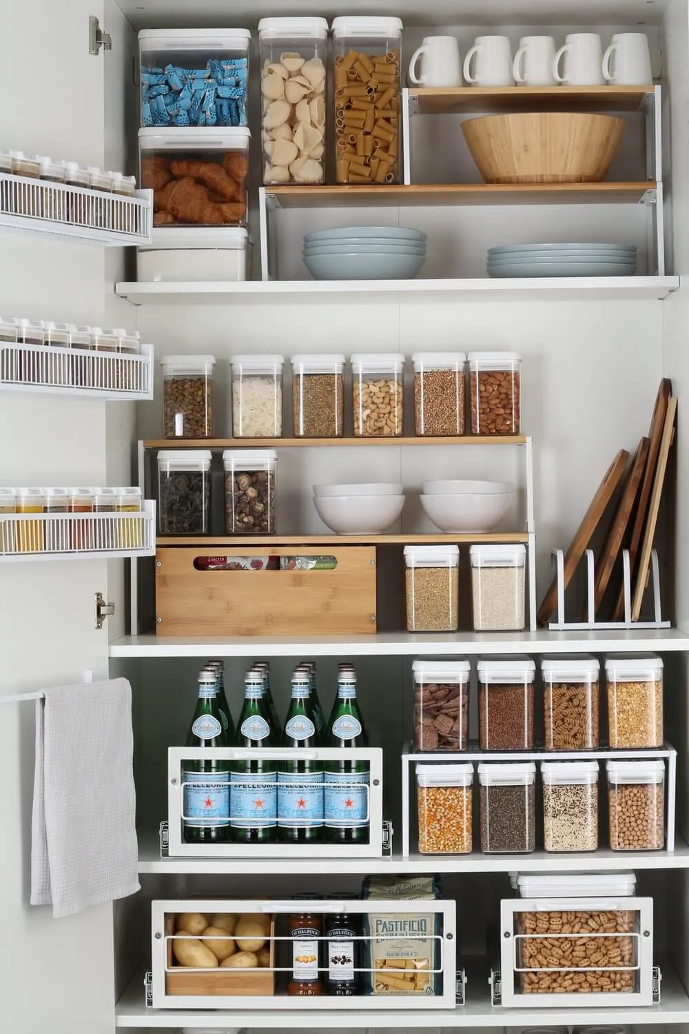 Medium Pull Out Pantry Drawer White