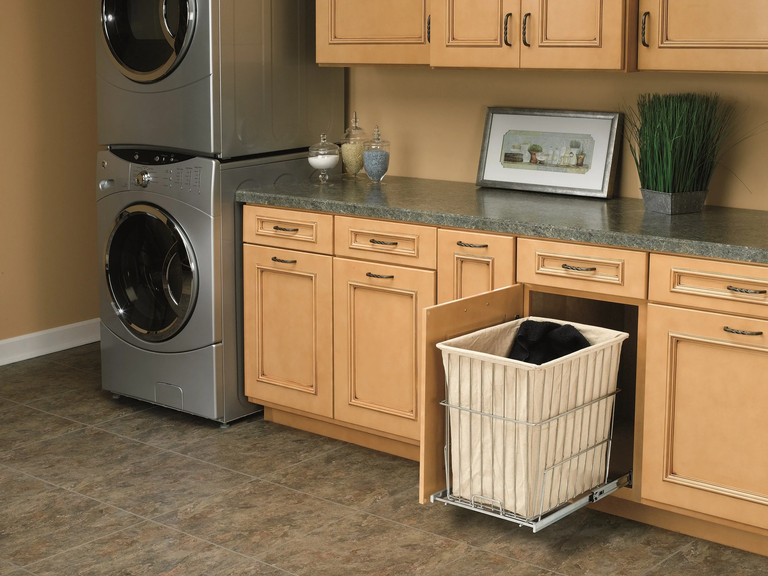Rev-A-Shelf Pullout Wire Hamper HRV-1520 S CR