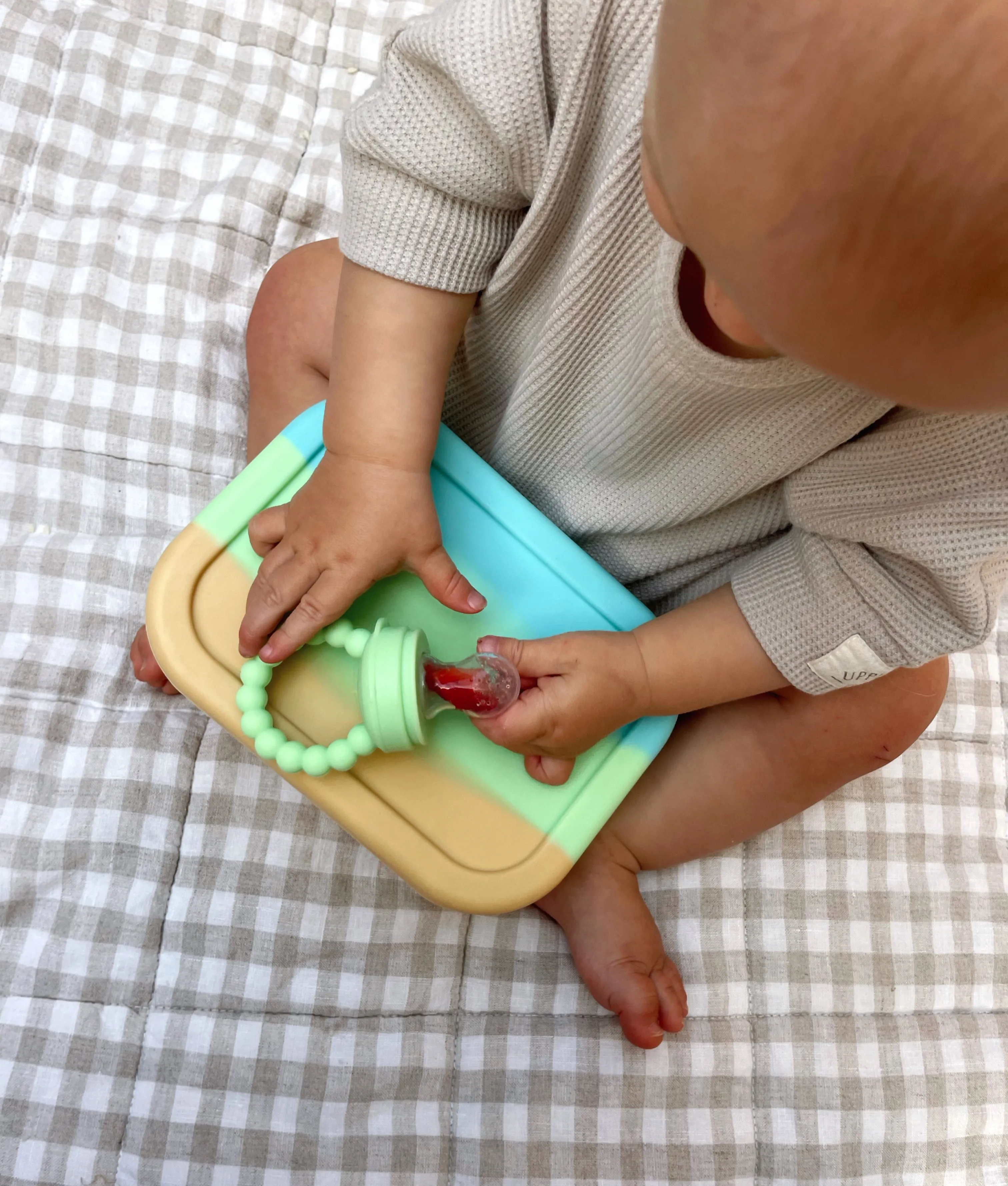 Splice Rectangle Silicone Container
